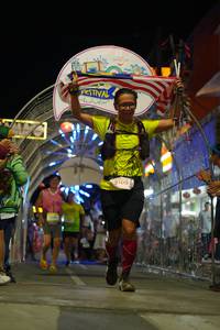 BIB: 5100
                            <button type="button" onclick="openModal(21832203)" class="btn btn-primary btn-sm float-right btn-popup" data-toggle="modal" data-target=".modal-high-quality">
                        <i class="fas fa-shopping-cart"></i> Add to Cart
                    </button>
                                            <button type="button" onclick="isThisMe(21832203, true)" class="btn btn-success btn-sm float-right btn-popup btn-isme hidden" data-toggle="tooltip" data-placement="bottom" title="นี่คือรูปของคุณใช่ไหม คลิกที่นี่เพื่อเอาเข้าอัลบั้ม">
                        <i class="fas fa-plus"></i> Add to album
                    </button>
                    <button type="button" onclick="isThisMe(21832203, false)" class="btn btn-warning btn-sm float-right btn-popup btn-isnotme hidden">
                        <i class="fas fa-ban"></i> Remove from album
                    </button>